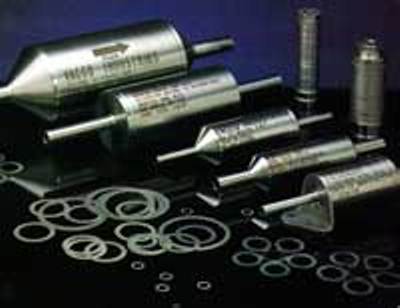 Gas filter for space equipment